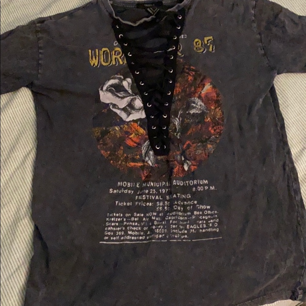 Forever 21 shirt